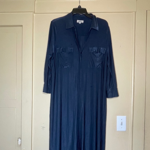 L'AGENCE Elegant Navy Long Sleeve Dress - Picture 1 of 8